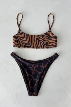 Ruby Bottom - Rafa 15 Ruby Bottom - Rafa -VANA Apparel Store 16 5debfb87 0396 445e 9ec0 c84fe3af3614