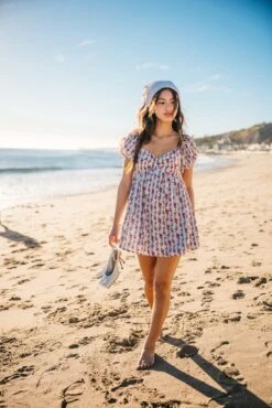 Barbie Dress - Oxford -VANA Apparel Store 240112 skatie 4417 edit