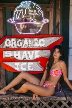 Juliana Top - Acai -VANA Apparel Store 240118 skatie 8323 Edit