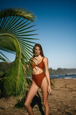 Chloe One Piece - Tiki -VANA Apparel Store 240118 skatie brwn 3298 Edit
