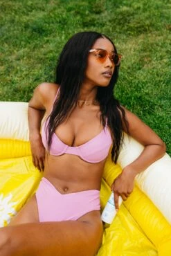 Melly Bottom - Lilac 19 Melly Bottom - Lilac -VANA Apparel Store 240530 skatie 1153 Edit 2a320a80 3a7c 4d73 b23e 10d831354a32