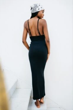 Jennifer Dress - Black -VANA Apparel Store 90s BASICS EDITS 20