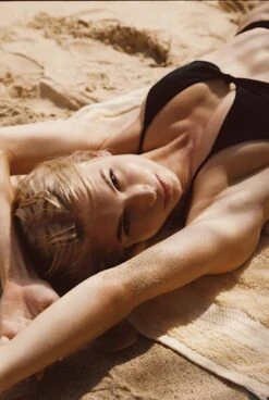 Halley Top - Black -VANA Apparel Store Amad554 00089