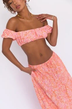 Valentina Top - Flora 15 Valentina Top - Flora -VANA Apparel Store DSC 4147