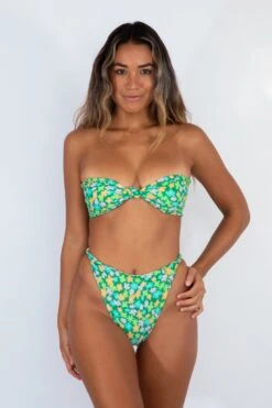 Salty Bottom - Napali -VANA Apparel Store NAPALI ECOMM 39 822d1c05 dd71 4082 a90e 6b9f33c83163