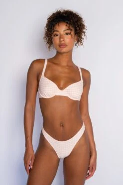 Lola Top - Bisou -VANA Apparel Store SKATIE Bisou 19 553eca1c 315a 4bc7 bc05 c5e1d6216aac