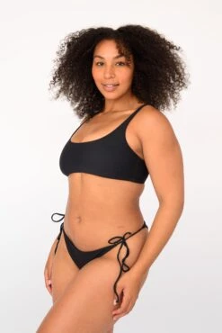 Mya Top - Black -VANA Apparel Store SKATIE BlackRe stockCURVE 187 968f55c2 2c1a 41e2 82bb 6171420970a3