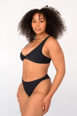 Kelly Bottom - Black 15 Kelly Bottom - Black -VANA Apparel Store SKATIE BlackRe stockCURVE 204 fa4a20c9 5d3d 4dee 9dbf 7b67898f875f