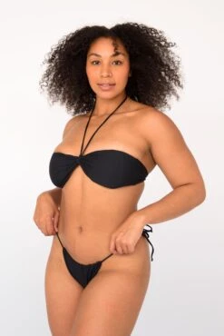 Cher Top - Black -VANA Apparel Store SKATIE BlackRe stockCURVE 211 Edit