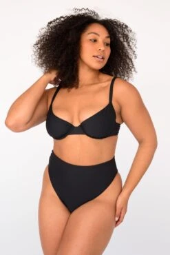 Monroe Bottom - Black -VANA Apparel Store SKATIE BlackRe stockCURVE 249