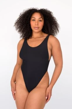 Tiffany One Piece - Black -VANA Apparel Store SKATIE BlackRe stockCURVE 43