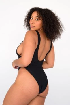 Tiffany One Piece - Black -VANA Apparel Store SKATIE BlackRe stockCURVE 50