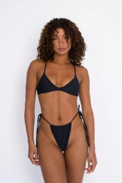 Gisele Top - Black 9 Gisele Top - Black -VANA Apparel Store SKATIE Blackrestock 78