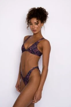 Suzanne Bottom - Boa -VANA Apparel Store SKATIE Boa 39 475c9ee1 e461 48bf a616 3a1b94a5dd98