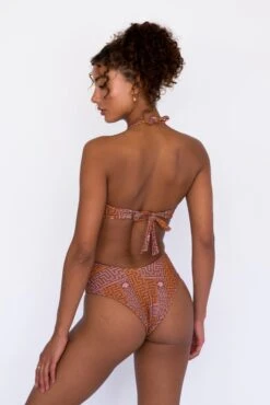 Cher Top - Bonita -VANA Apparel Store SKATIE Bonita 19 77e5a1bd 605d 4614 b0c9 385693604e38