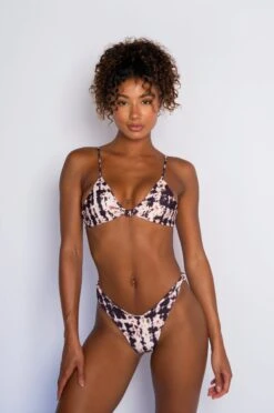 Suzanne Bottom - Dawn 24 Suzanne Bottom - Dawn -VANA Apparel Store SKATIE Dawn 35 77d55b41 2fde 41c4 98d7 540434904c71