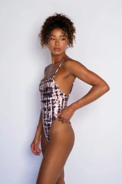 Resa One Piece - Dawn -VANA Apparel Store SKATIE Dawn 70