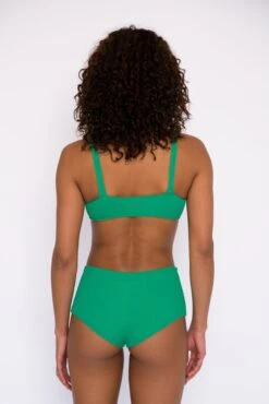 Mya Top - Emerald -VANA Apparel Store SKATIE Emerald 71 c1cfcbb6 bff0 4fa7 b38d 1eb99ebf5421