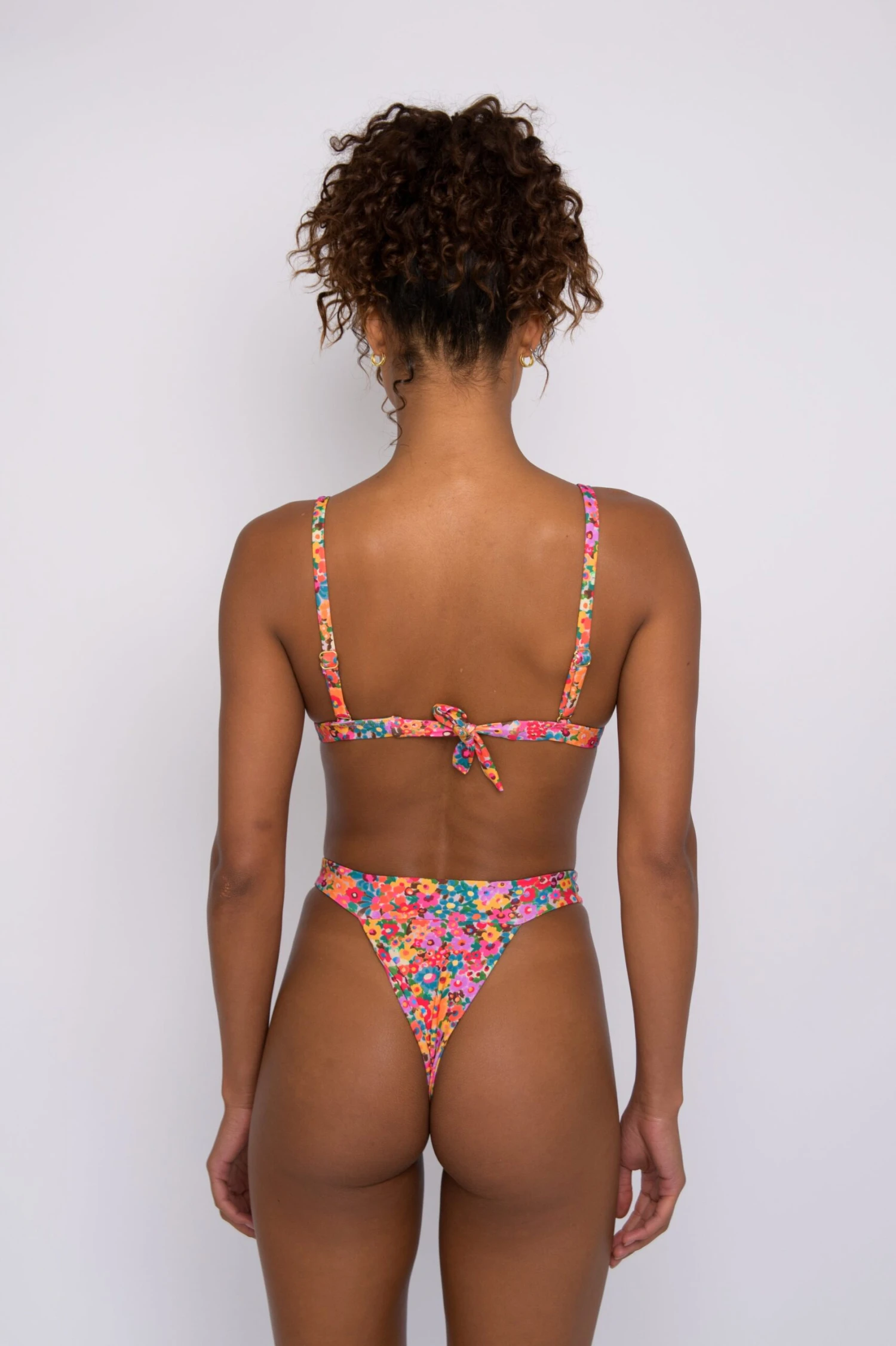 Summer Bottom - Mulholland 3 Summer Bottom - Mulholland