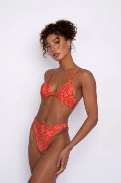 Sarah Top - Paloma -VANA Apparel Store SKATIE Paloma 13