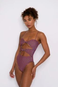 Lisa One Piece - Sol -VANA Apparel Store SKATIE Sol 49