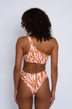 Ellis Top - Tunnels -VANA Apparel Store SKATIE Tunnels 21 Edit