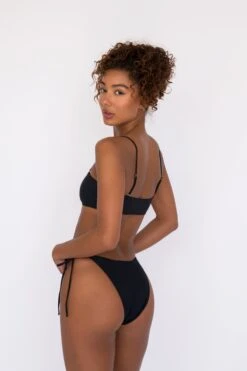 Vera Bottom - Black 12 Vera Bottom - Black -VANA Apparel Store SKATIE black 255 a5129427 88de 43b8 aae2 2fb95431ba4d