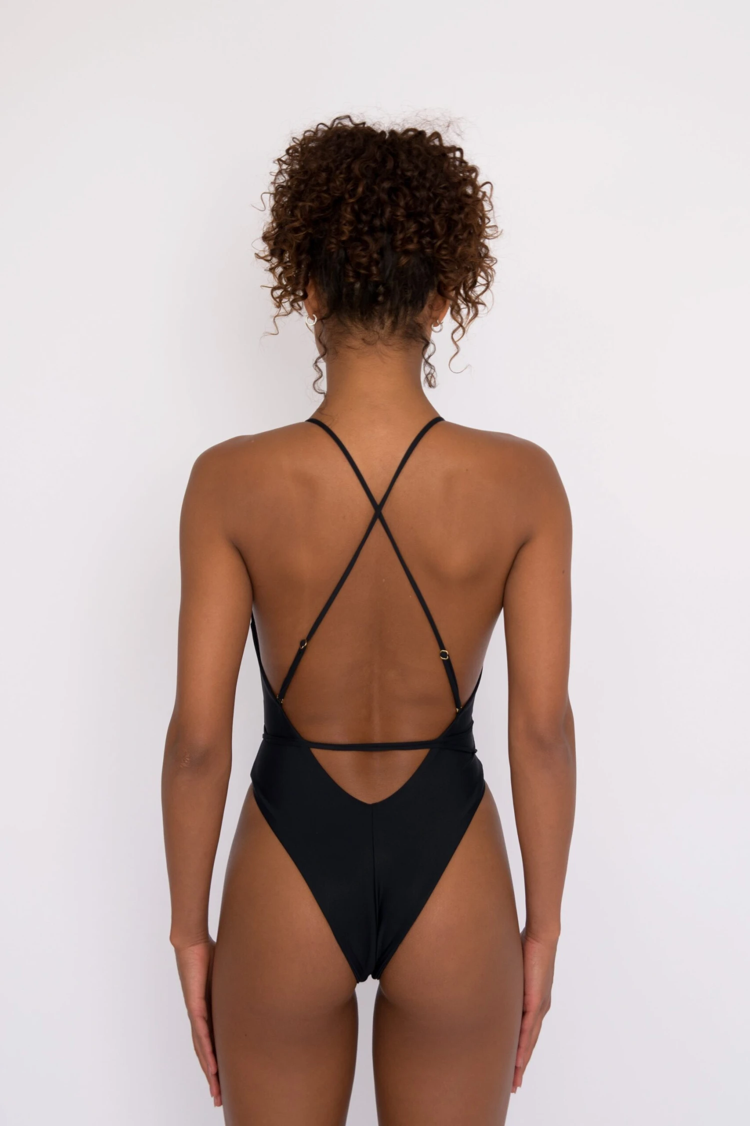 Lynn One Piece - Black 4 Lynn One Piece - Black - Image 2