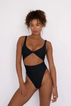 Chloe One Piece - Black -VANA Apparel Store SKATIE black 46