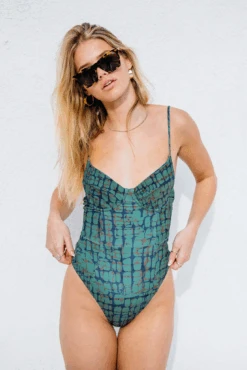 Rachel One Piece - Alabama -VANA Apparel Store SkatieE comm f41bfb6a ffb0 445b 8d6e f3cdf3cdbae4